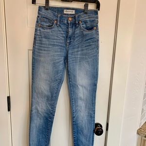 Madewell High rise skinny jeans size 24